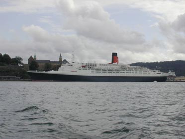 Queen Elisabeth 2